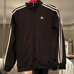 Addis’s long sleeve